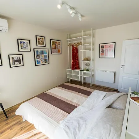 Sea Grape Wine Flat In Old Center Appartement