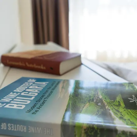 Sea Grape Wine Flat In Old Center Appartement Varna